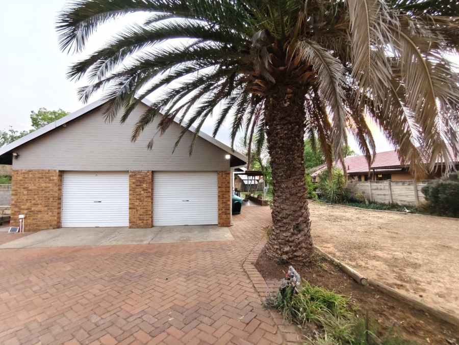 4 Bedroom Property for Sale in Fauna Free State
